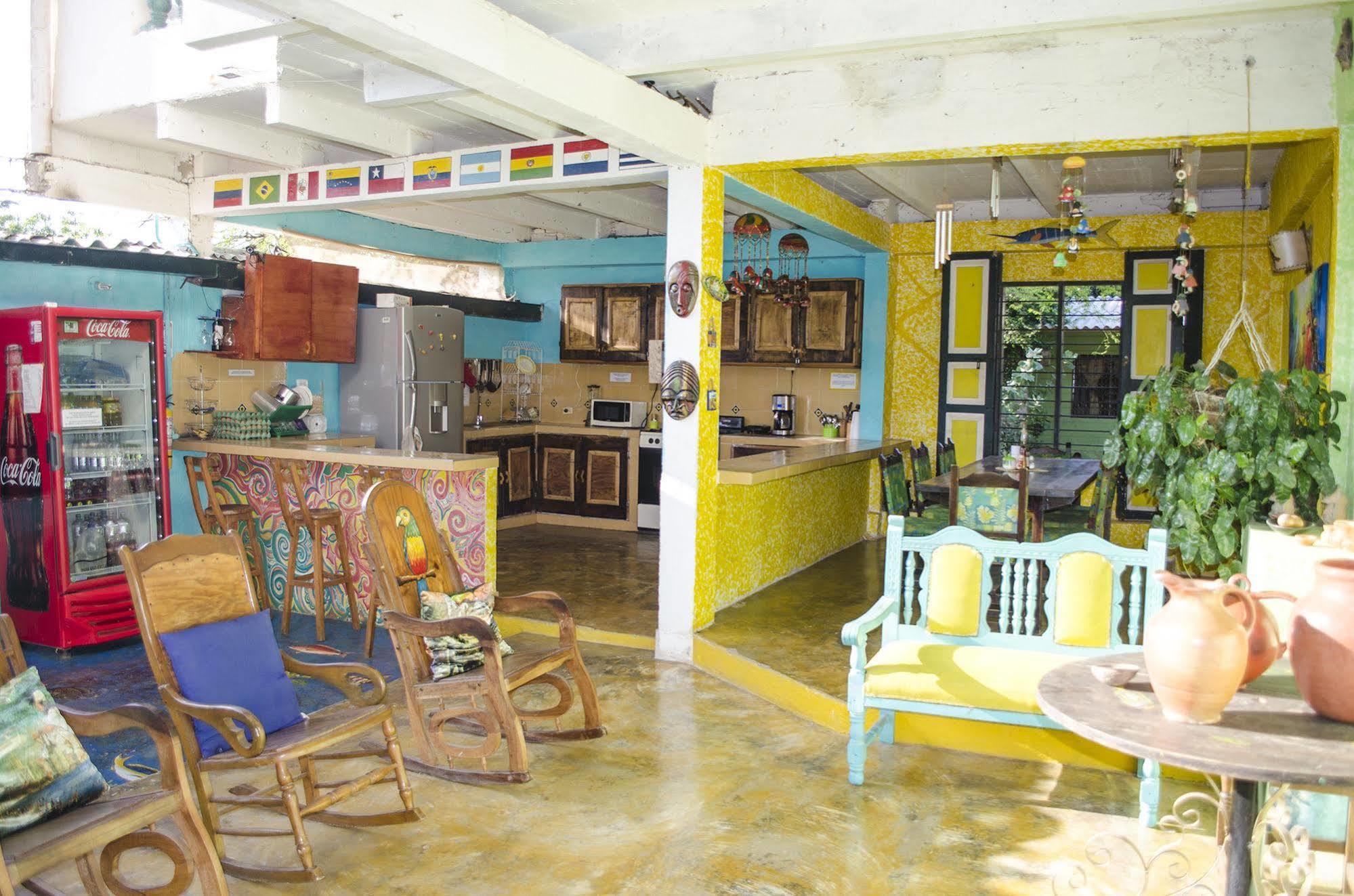 Hostel Villa Mary Таганга Экстерьер фото