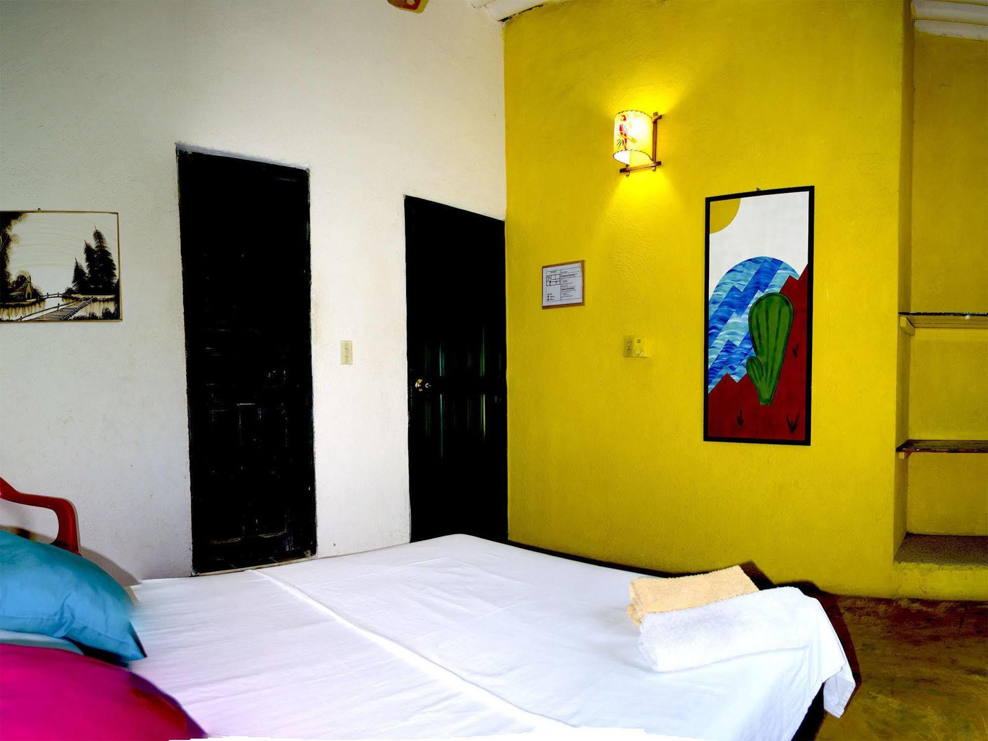 Hostel Villa Mary Таганга Экстерьер фото